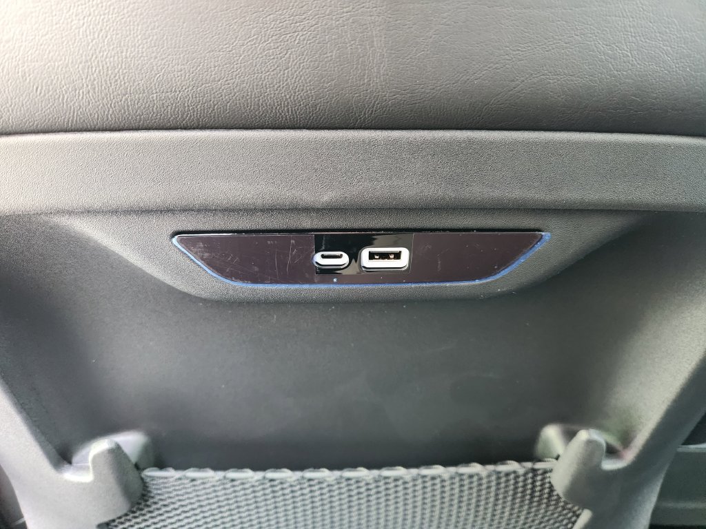 New 2027 Chrysler Pacifica Select FWD image 20