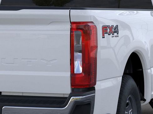 New 2026 Ford F250 XL w/ XL Driver Assist Package image 21