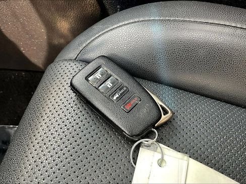 Used 2015 Lexus NX 200t AWD w/ Premium Package image 33