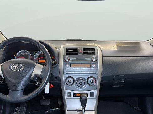 Used 2010 Toyota Corolla S image 14