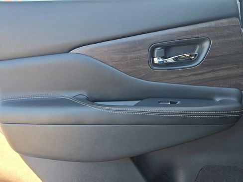 Used 2024 Nissan Murano Platinum w/ Cargo Package image 26