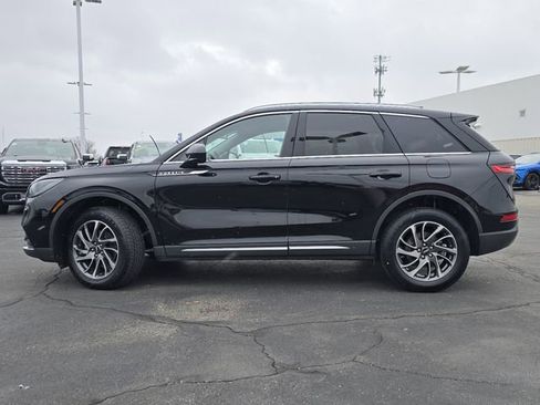 Used 2022 Lincoln Corsair AWD w/ Equipment Group 101A image 16