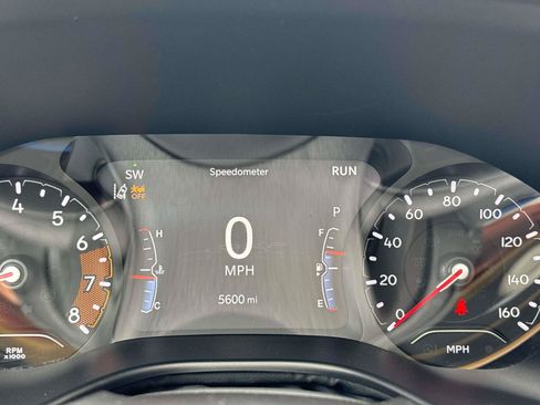 Used 2024 Jeep Compass Latitude w/ Sun and Sound Group AWD/4WD image 14