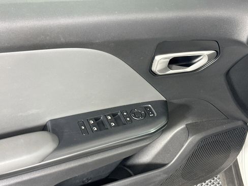 Used 2025 Kia K4 LXS image 15