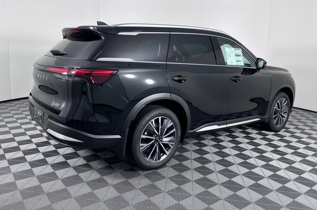 Certified 2026 INFINITI QX60 Luxe w/ Cargo Package FWD image 7