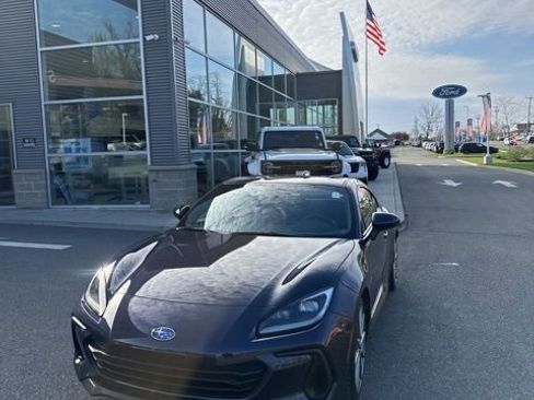 Used 2025 Subaru BRZ Limited w/ Popular Package 2 image 1
