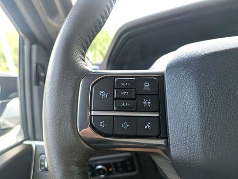 Used 2025 Ford F150 King Ranch w/ FX4 Off-Road Package AWD/4WD image 32