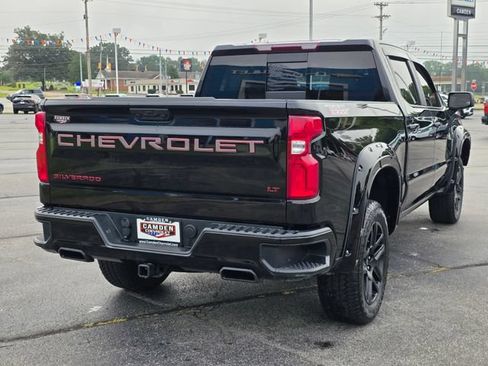 Used 2025 Chevrolet Silverado 1500 LT Trail Boss w/ Convenience Package II AWD/4WD image 15