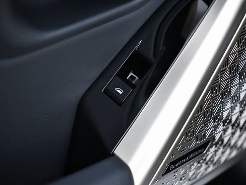 New 2026 BMW 530i w/ Premium Package image 23