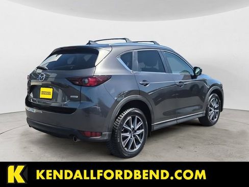 Used 2018 MAZDA CX-5 Touring w/ Preferred Equipment Package FWD image 5