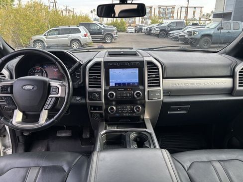 Used 2020 Ford F350 Platinum w/ Tremor Off-Road Package AWD/4WD image 24