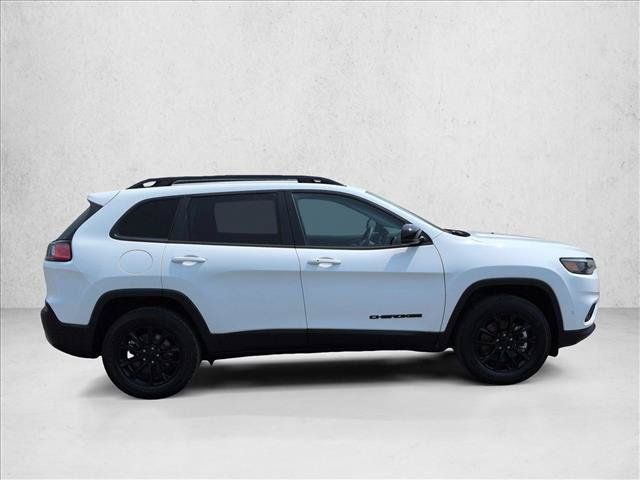 Used 2023 Jeep Cherokee Altitude Lux AWD/4WD image 9