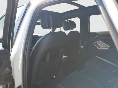 Used 2024 Audi Q3 2.0T Premium AWD/4WD image 14