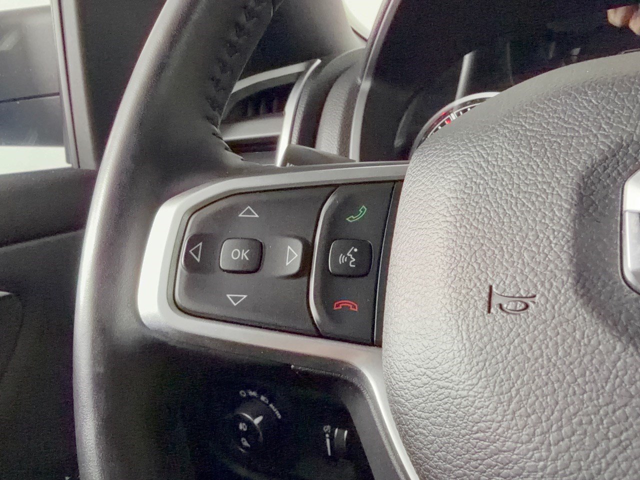 Used 2021 RAM 1500 Big Horn RWD image 18