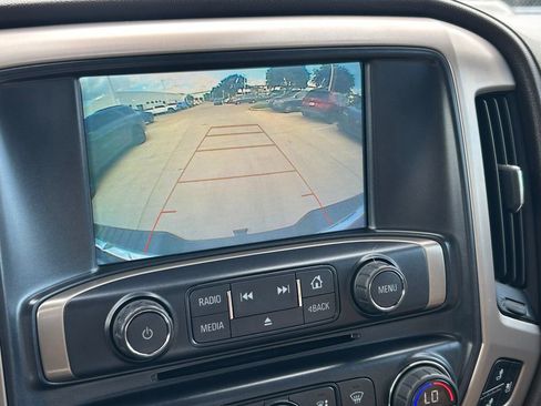 Used 2018 GMC Sierra 2500 Denali w/ Duramax Plus Package AWD/4WD image 34