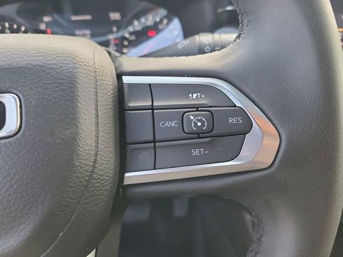 Used 2024 Jeep Compass Latitude AWD/4WD image 26