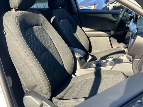 New 2026 Ford Escape Active image 8