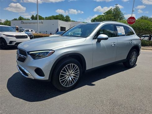 Used 2026 Mercedes-Benz GLC 300 4MATIC image 6