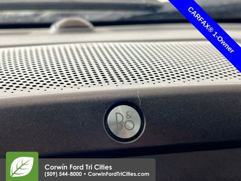 Used 2020 Ford F150 Lariat w/ Equipment Group 502A Luxury image 13