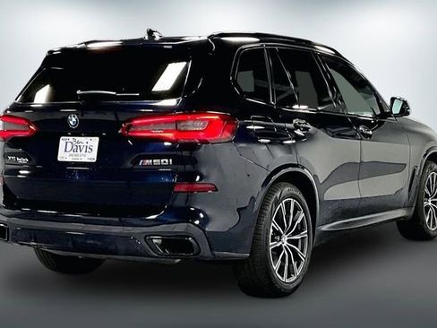 Used 2020 BMW X5 M50i w/ Premium Package image 8
