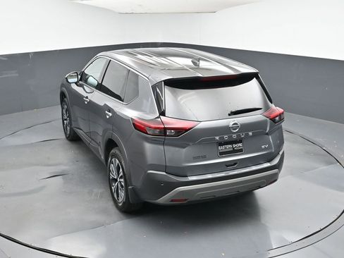 Used 2021 Nissan Rogue SV image 38