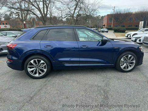 Used 2021 Audi e-tron Premium Plus w/ Premium Plus Package image 8