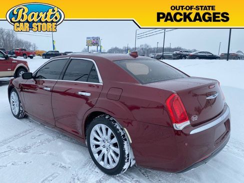 Used 2016 Chrysler 300 Limited RWD image 5