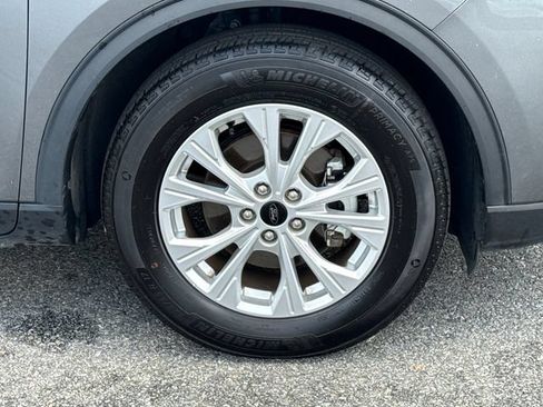 Used 2025 Ford Escape Active FWD image 12