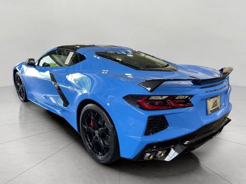 Used 2020 Chevrolet Corvette Stingray Preferred Cpe w/ 2LT Preferred Equipment Group RWD image 5