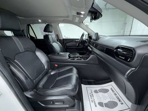 Used 2024 Honda Pilot Touring image 20