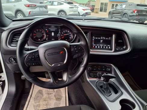 Used 2018 Dodge Challenger SXT w/ Blacktop Package RWD image 3