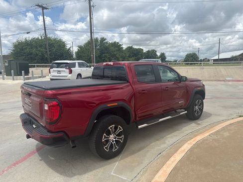 Used 2023 GMC Canyon AT4 w/ AT4 Premium Package AWD/4WD image 5