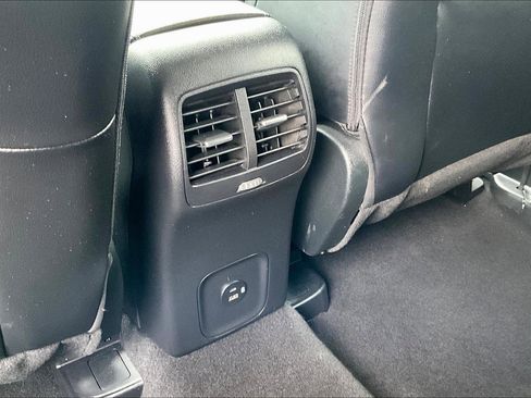 Used 2021 Ford Escape SEL image 34