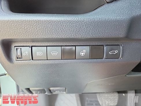 Certified 2023 Toyota RAV4 XLE Premium AWD/4WD image 19