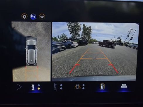 New 2026 Chevrolet Equinox LT w/ Safety and Technology Package AWD/4WD image 30