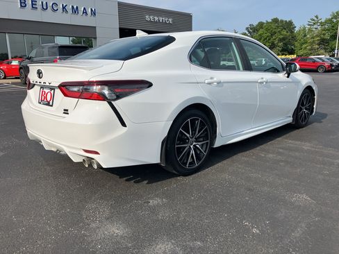 Used 2023 Toyota Camry SE w/ Cold Weather Package AWD/4WD image 6