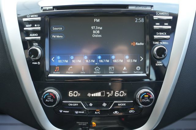 Used 2016 Nissan Murano Platinum w/ Platinum Technology Package AWD/4WD image 25