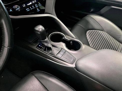 Used 2024 Toyota Camry SE w/ Convenience Package FWD image 15