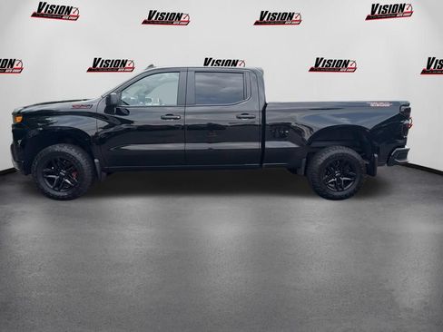 Used 2022 Chevrolet Silverado 1500 Custom Trail Boss w/ Midnight Edition AWD/4WD image 8