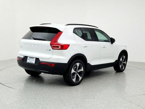 New 2026 Volvo XC40 B5 Plus w/ Protection Package Premier image 5