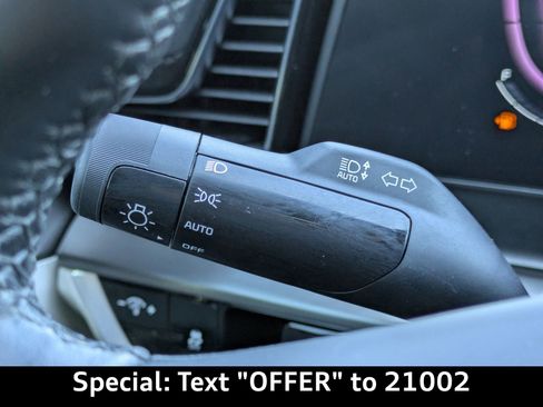 Used 2023 Kia Sportage EX image 30