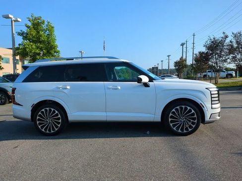 New 2026 Hyundai Palisade Calligraphy FWD image 4