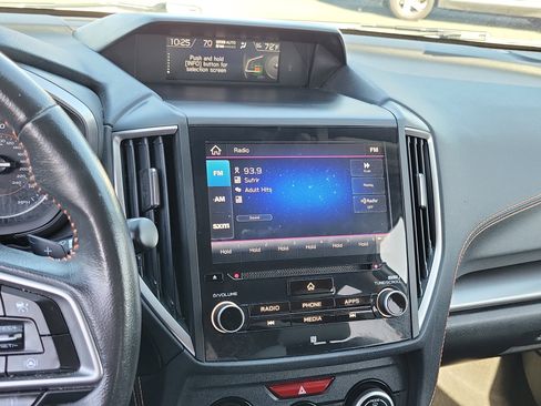 Used 2021 Subaru Crosstrek 2.5i Limited w/ Popular Package #4 image 11