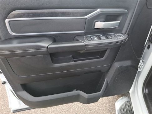Used 2024 RAM 2500 Big Horn image 17