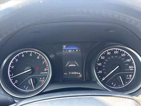 Certified 2022 Toyota Camry SE FWD image 9