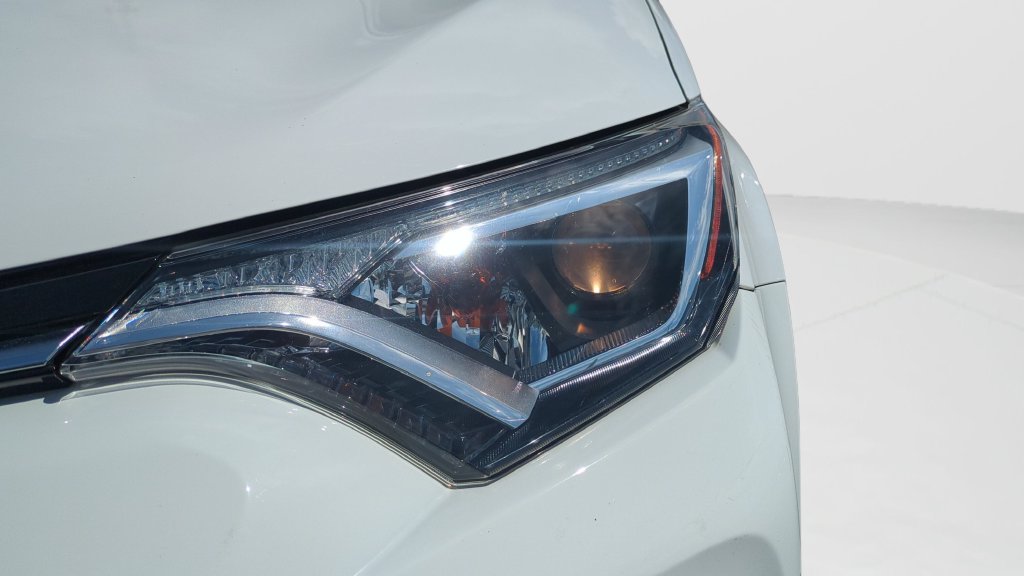 Used 2017 Toyota RAV4 XLE FWD image 26