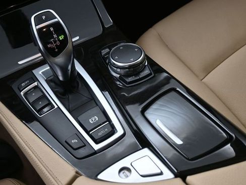 Used 2015 BMW 535i Sedan RWD image 9