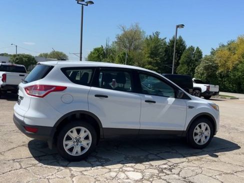 Used 2016 Ford Escape S FWD image 9