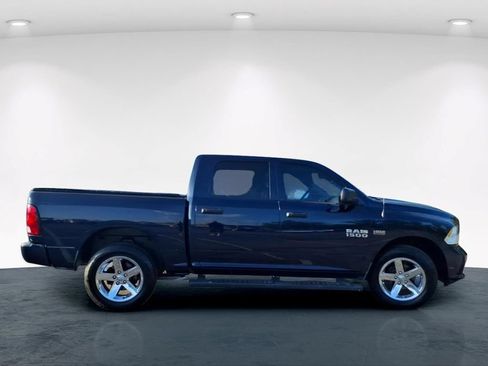 Used 2014 RAM 1500 Express AWD/4WD image 5