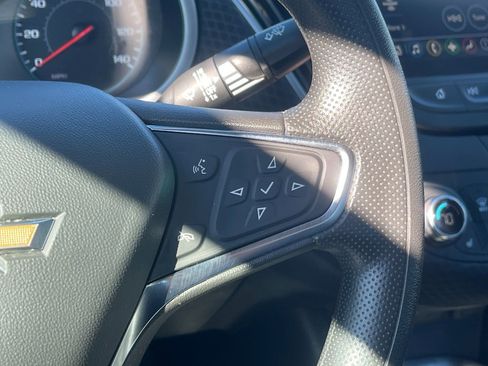 Used 2025 Chevrolet Malibu LT image 21